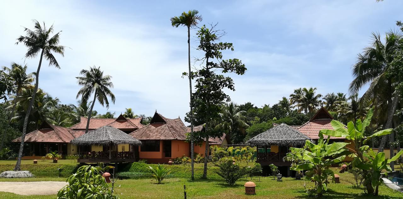 Ameya Kerala होटल